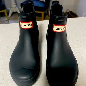 Black Chelsea Hunter Rain Boot
